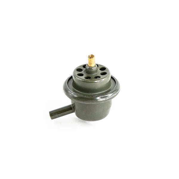 Deatschwerks 1999-2001 Chevy Silverado Direct-Replacement Performance Regulator - High Flow