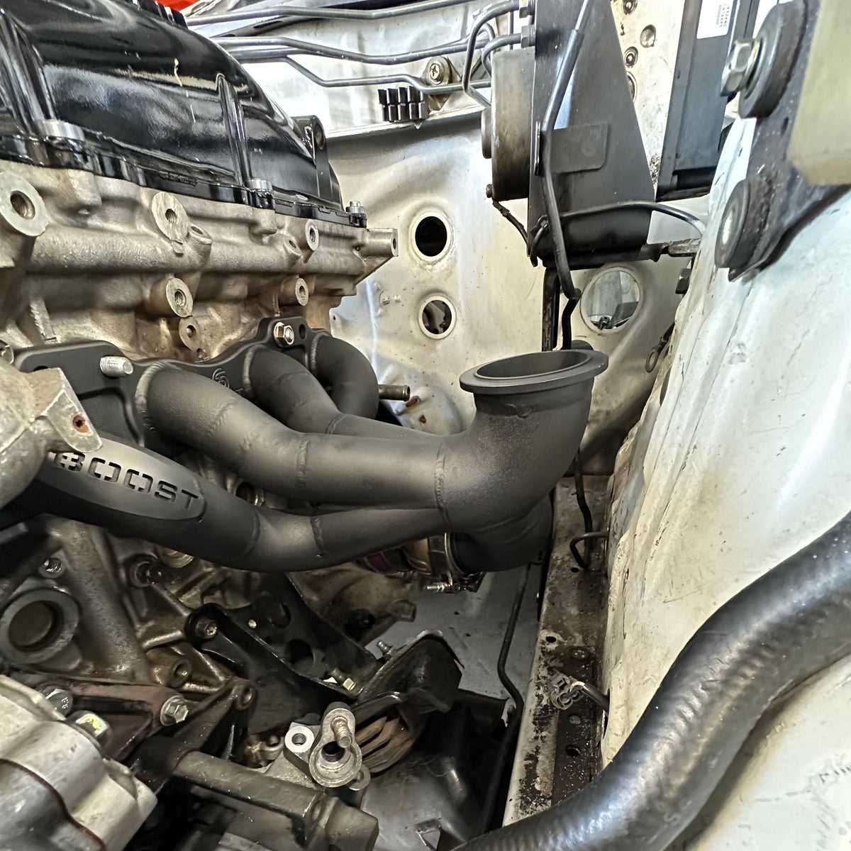 6Boost Nissan SR20DE/DET/VE/VET Reverse Rotation V-Band Exhaust Manifold