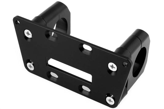 Haltech Nexus PD16 Tube Mount Kit 41.275mm (1.625") 
Suits: Haltech Nexus PD16
Includes: 1 x Mounting Plate and hardware
2 x 41.275mm (1.625") Tube Clamps
4 x M6 Anti Vibration Mounts